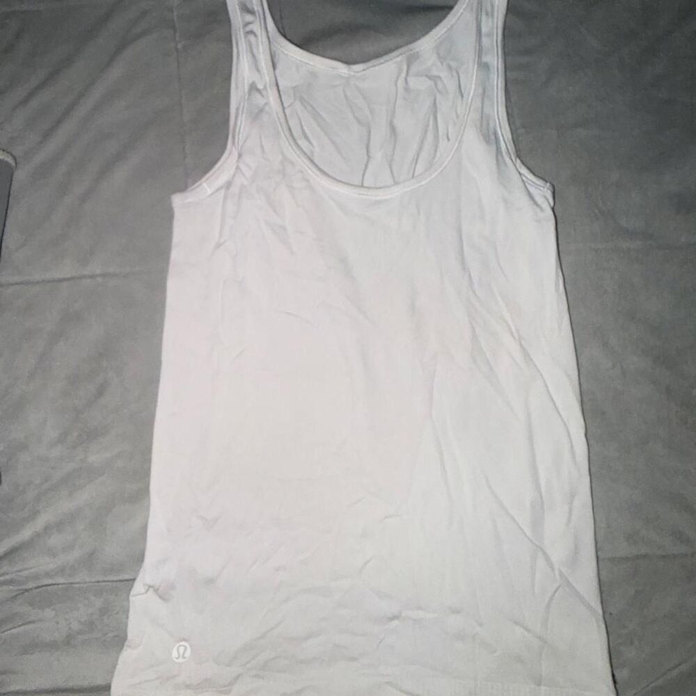 Lululemon Women's White Vest